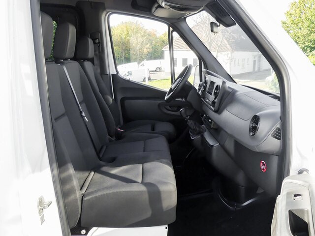 MERCEDES-BENZ Sprinter 314 CDI Kasten,3924,MBUX,Kamera - Panel van: picture 2 MERCEDES-BENZ Sprinter 314 CDI Kasten,3924,MBUX,Kamera - Panel van: picture 2