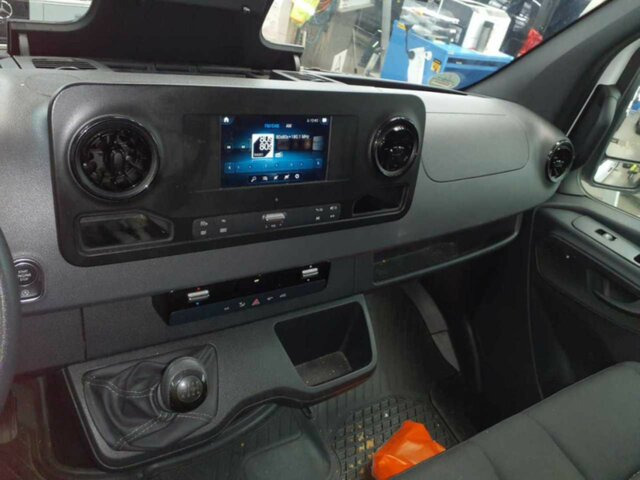 MERCEDES-BENZ Sprinter 315 Maxi,MBUX,Kamera,Tempomat... - Panel van: picture 5 MERCEDES-BENZ Sprinter 315 Maxi,MBUX,Kamera,Tempomat... - Panel van: picture 5