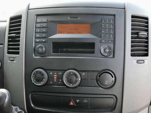 MERCEDES-BENZ Sprinter 316CDI DOKA,Allrad,AHK,Standhzg. - Curtain side van, Combi van: picture 5 MERCEDES-BENZ Sprinter 316CDI DOKA,Allrad,AHK,Standhzg. - Curtain side van, Combi van: picture 5