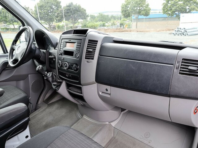 MERCEDES-BENZ Sprinter 316CDI DOKA,Allrad,Klima - Curtain side van, Combi van: picture 3 MERCEDES-BENZ Sprinter 316CDI DOKA,Allrad,Klima - Curtain side van, Combi van: picture 3