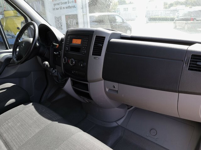 MERCEDES-BENZ Sprinter 316CDI Pritsche,Allrad,Klima... - Open body delivery van: picture 2 MERCEDES-BENZ Sprinter 316CDI Pritsche,Allrad,Klima... - Open body delivery van: picture 2