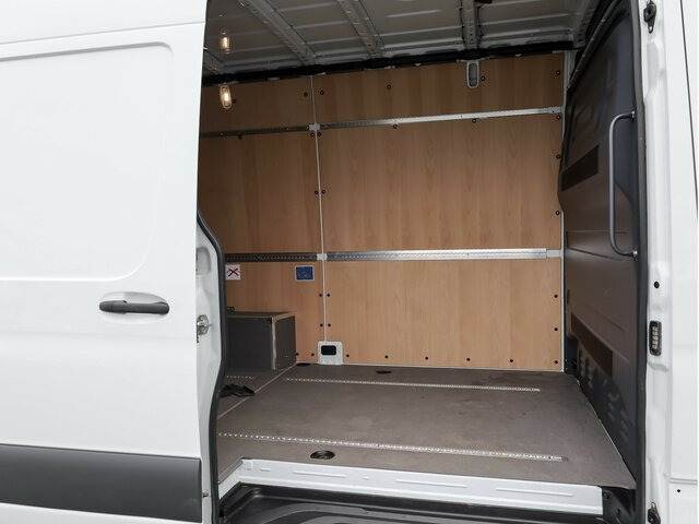 MERCEDES-BENZ Sprinter 317 CDI,3665mm,Automatik,Kamera - Panel van: picture 2 MERCEDES-BENZ Sprinter 317 CDI,3665mm,Automatik,Kamera - Panel van: picture 2