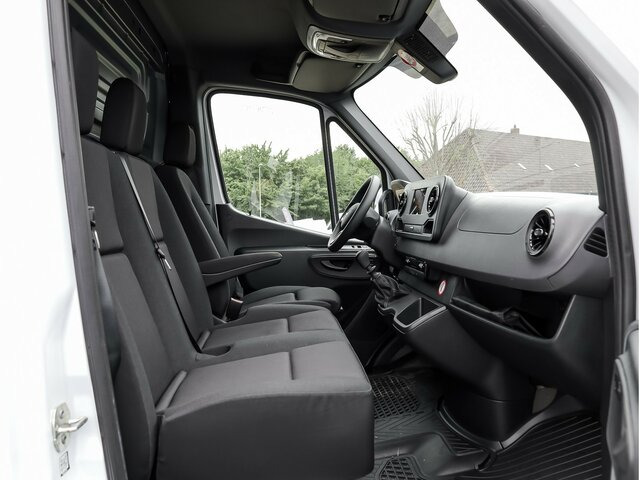 MERCEDES-BENZ Sprinter 317 CDI Kasten,L2H2,MBUX,Kamera - Panel van: picture 3 MERCEDES-BENZ Sprinter 317 CDI Kasten,L2H2,MBUX,Kamera - Panel van: picture 3