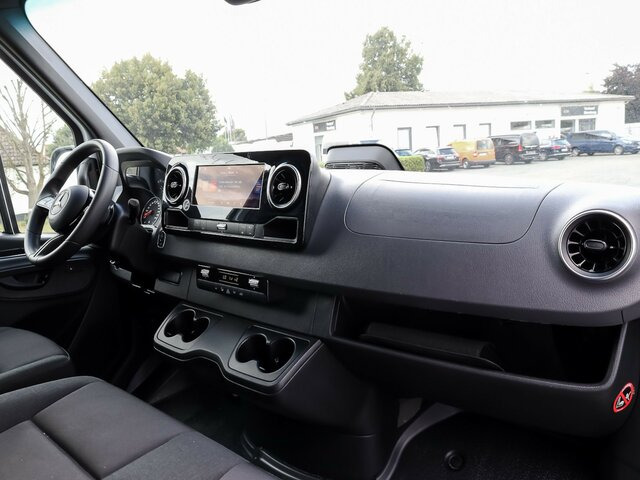 MERCEDES-BENZ Sprinter 317 Maxi,9GTronic,MBUX,Kamera... - Panel van: picture 4 MERCEDES-BENZ Sprinter 317 Maxi,9GTronic,MBUX,Kamera... - Panel van: picture 4