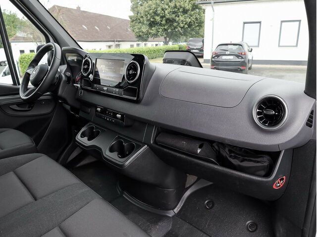 MERCEDES-BENZ Sprinter 317 Maxi,9GTronic,MBUX,Kamera - Panel van: picture 4 MERCEDES-BENZ Sprinter 317 Maxi,9GTronic,MBUX,Kamera - Panel van: picture 4