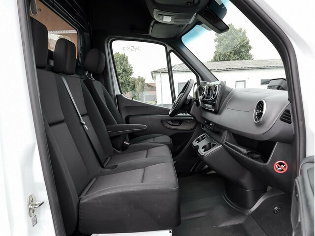 MERCEDES-BENZ Sprinter 317 Maxi,9GTronic,MBUX,Kamera - Panel van: picture 3 MERCEDES-BENZ Sprinter 317 Maxi,9GTronic,MBUX,Kamera - Panel van: picture 3