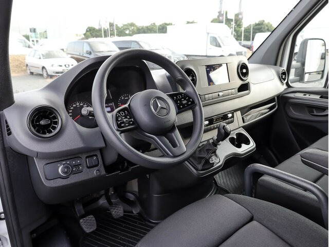 MERCEDES-BENZ Sprinter317CDI Maxi Koffer,LBW,Klima,Kamera - Closed box van: picture 5 MERCEDES-BENZ Sprinter317CDI Maxi Koffer,LBW,Klima,Kamera - Closed box van: picture 5