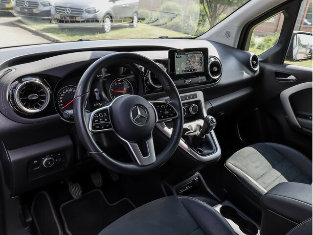 MERCEDES-BENZ T 180 d,Progressive,LED.AHK,MBUX,Navi,Kamera... - Passenger van: picture 5 MERCEDES-BENZ T 180 d,Progressive,LED.AHK,MBUX,Navi,Kamera... - Passenger van: picture 5