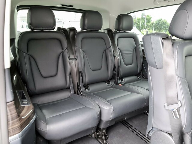 MERCEDES-BENZ V 300 Avantgarde Extralang,2xSchiebetür elektr. - Minibus, Passenger van: picture 3 MERCEDES-BENZ V 300 Avantgarde Extralang,2xSchiebetür elektr. - Minibus, Passenger van: picture 3
