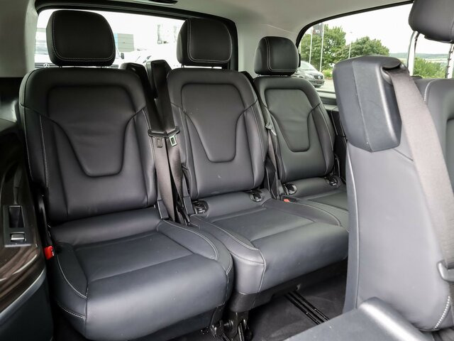 MERCEDES-BENZ V 300 Avantgarde Extralang,2xSchiebetür elektr. - Minibus, Passenger van: picture 4 MERCEDES-BENZ V 300 Avantgarde Extralang,2xSchiebetür elektr. - Minibus, Passenger van: picture 4