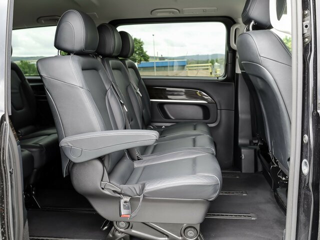 MERCEDES-BENZ V 300 Avantgarde Extralang,2xSchiebetür elektr. - Minibus, Passenger van: picture 4 MERCEDES-BENZ V 300 Avantgarde Extralang,2xSchiebetür elektr. - Minibus, Passenger van: picture 4