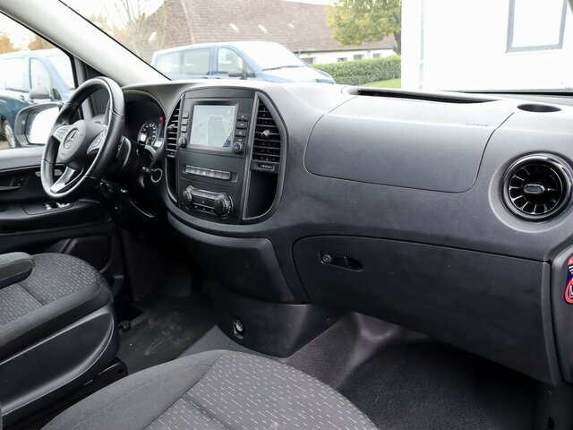 MERCEDES-BENZ Vito 114 TourerPro,Allrad,Automatik,8 Sitzer... - Minibus, Passenger van: picture 4 MERCEDES-BENZ Vito 114 TourerPro,Allrad,Automatik,8 Sitzer... - Minibus, Passenger van: picture 4