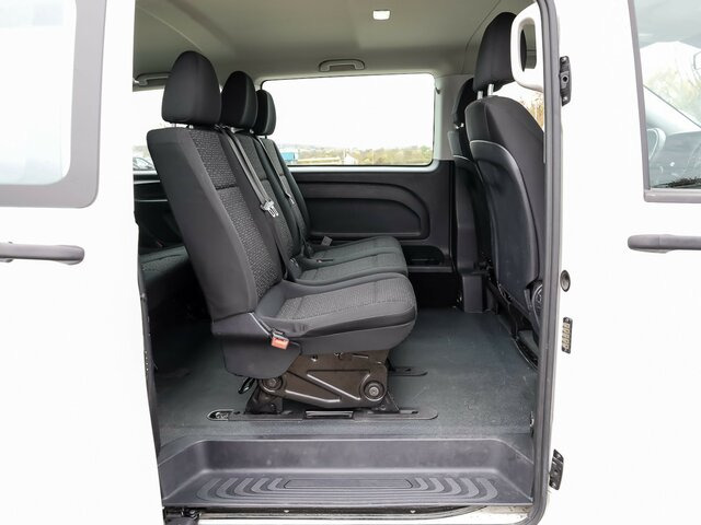 MERCEDES-BENZ Vito 114 TourerPro,Allrad,Automatik,8 Sitzer... - Minibus, Passenger van: picture 2 MERCEDES-BENZ Vito 114 TourerPro,Allrad,Automatik,8 Sitzer... - Minibus, Passenger van: picture 2