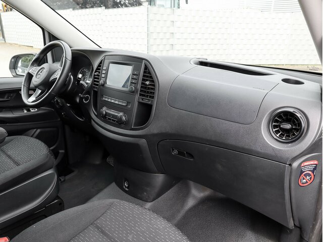 MERCEDES-BENZ Vito 114 TourerPro,lang,Automatik,8Sitze,Kamera - Passenger van: picture 4 MERCEDES-BENZ Vito 114 TourerPro,lang,Automatik,8Sitze,Kamera - Passenger van: picture 4