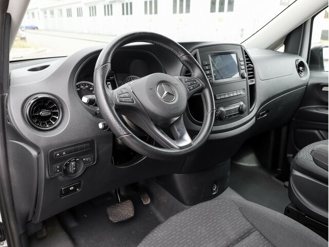 MERCEDES-BENZ Vito 114 TourerPro,lang,Automatik,8Sitze,Kamera - Passenger van: picture 5 MERCEDES-BENZ Vito 114 TourerPro,lang,Automatik,8Sitze,Kamera - Passenger van: picture 5