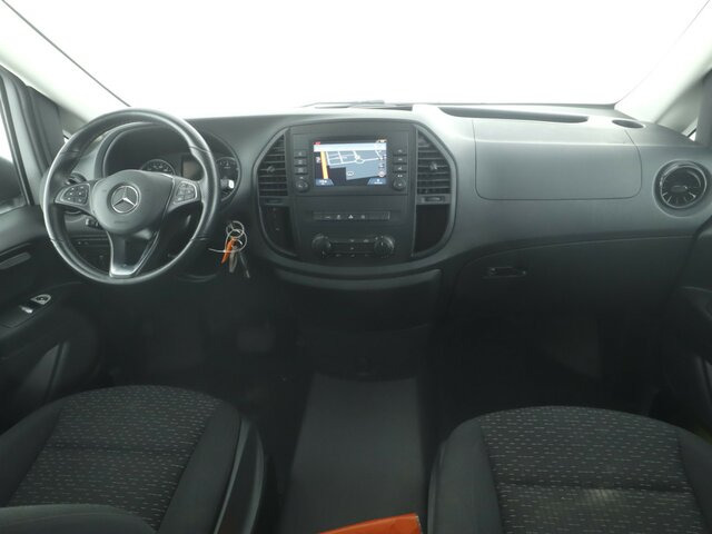 MERCEDES-BENZ Vito 114 TourerPro,lang,Automatik,8Sitze,Kamera... - Minibus, Passenger van: picture 2 MERCEDES-BENZ Vito 114 TourerPro,lang,Automatik,8Sitze,Kamera... - Minibus, Passenger van: picture 2