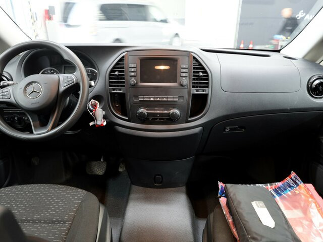 MERCEDES-BENZ Vito 114 TourerPro,lang,Automatik,8Sitze,Kamera... - Passenger van: picture 2 MERCEDES-BENZ Vito 114 TourerPro,lang,Automatik,8Sitze,Kamera... - Passenger van: picture 2