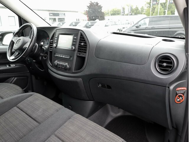 MERCEDES-BENZ Vito 116TourerPro Kombi,Extralang,2xKlima,9Sitze - Passenger van: picture 4 MERCEDES-BENZ Vito 116TourerPro Kombi,Extralang,2xKlima,9Sitze - Passenger van: picture 4