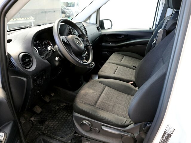 MERCEDES-BENZ Vito114CDI KA lang ,Klima,Sortimo Regalsystem... - Small van: picture 2 MERCEDES-BENZ Vito114CDI KA lang ,Klima,Sortimo Regalsystem... - Small van: picture 2
