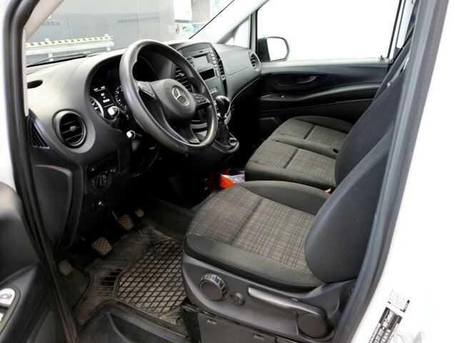 MERCEDES-BENZ Vito114CDI KA lang ,Klima,Sortimo Regalsystem... - Small van: picture 2 MERCEDES-BENZ Vito114CDI KA lang ,Klima,Sortimo Regalsystem... - Small van: picture 2