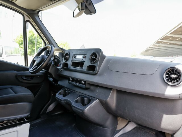 MERCEDES-BENZ eSprinter 312 Kasten FWD,3.924mm Radstand - Panel van, Electric van: picture 4 MERCEDES-BENZ eSprinter 312 Kasten FWD,3.924mm Radstand - Panel van, Electric van: picture 4