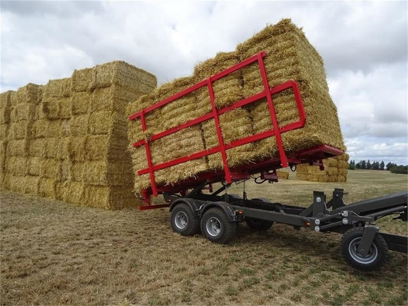 Pomi Stack 200 - Farm trailer: picture 1 Pomi Stack 200 - Farm trailer: picture 1