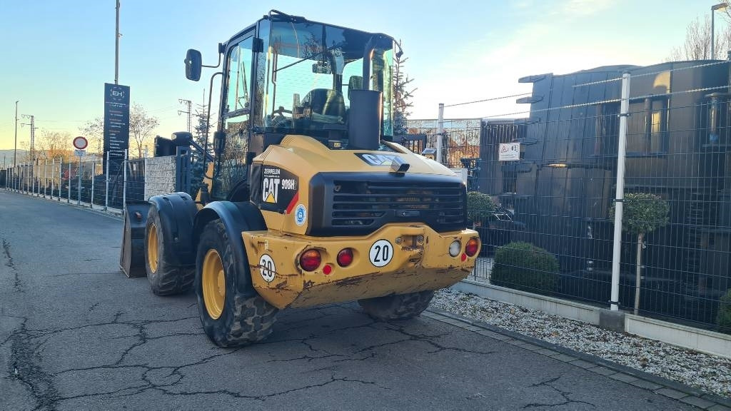 Wheel loader CAT 908 H2 hydr. Schnellwechsler 3. Steuerkreis Allrad: picture 24 Wheel loader CAT 908 H2 hydr. Schnellwechsler 3. Steuerkreis Allrad: picture 24