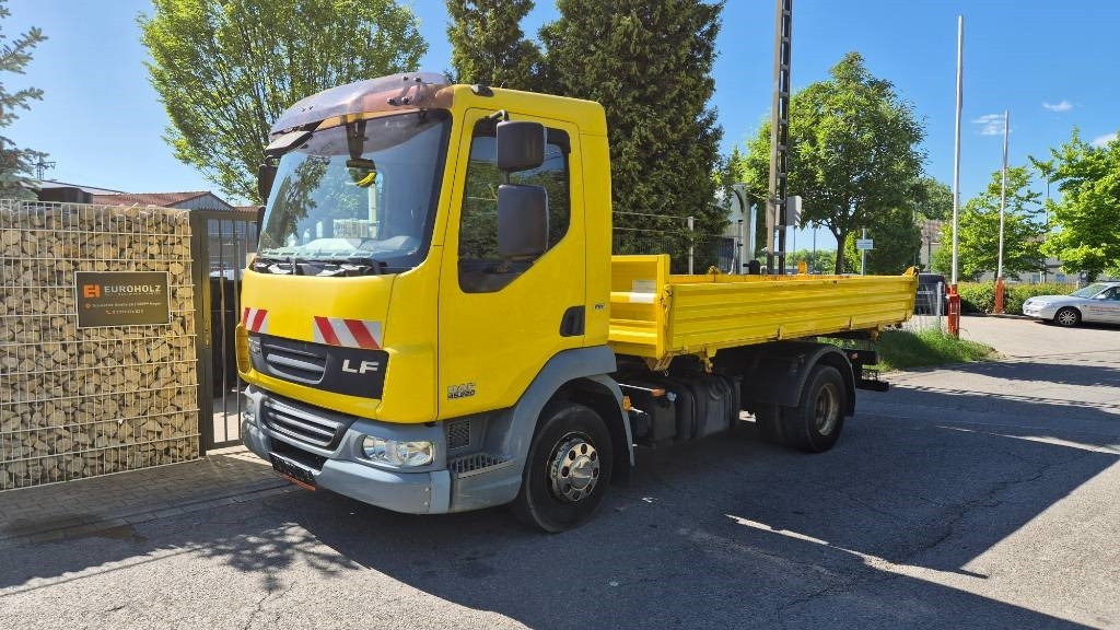 DAF Lkw 3-Seiten-Kipper Meiller 45.220, 2 x AHK, Servo - Tipper: picture 4 DAF Lkw 3-Seiten-Kipper Meiller 45.220, 2 x AHK, Servo - Tipper: picture 4