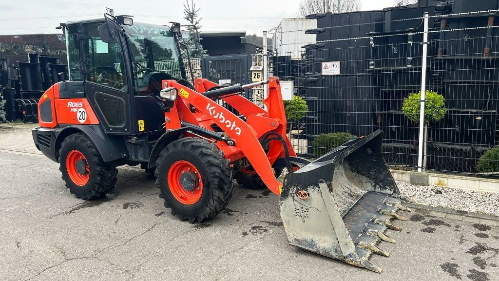 Wheel loader Kubota R 065, Radlader, hydr. Schnellwechsler, Schaufel: picture 13 Wheel loader Kubota R 065, Radlader, hydr. Schnellwechsler, Schaufel: picture 13