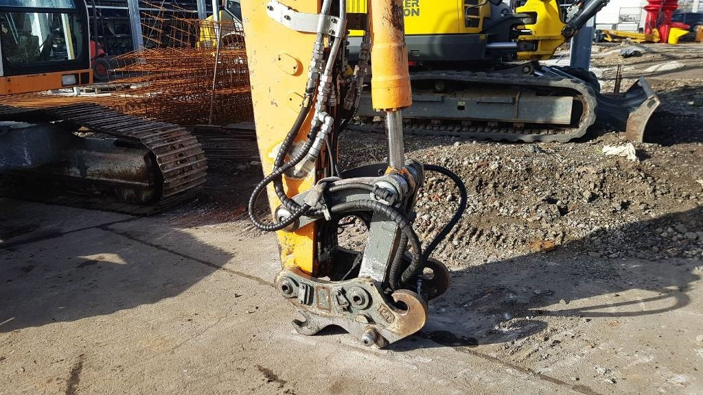 Liebherr Kettenbagger R924B HDSL Litronic, SW48 Likufix - Crawler excavator: picture 3 Liebherr Kettenbagger R924B HDSL Litronic, SW48 Likufix - Crawler excavator: picture 3