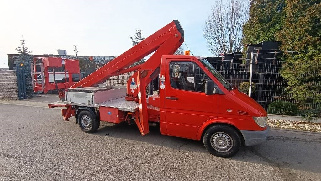 Mercedes-Benz Sprinter 311 Hubarbeitsbühne 22 m Ruthmann TB 220 - Truck mounted aerial platform: picture 4 Mercedes-Benz Sprinter 311 Hubarbeitsbühne 22 m Ruthmann TB 220 - Truck mounted aerial platform: picture 4