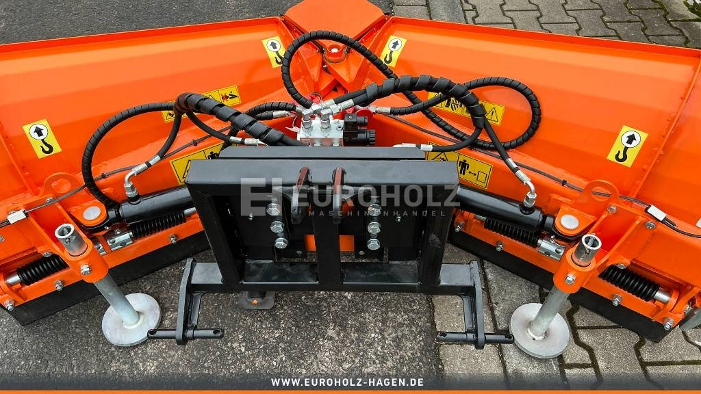 Schneepflug Vario 4-Wege PUV-2000M Dreipunktaufnah - Snow plough for Agricultural machinery: picture 4 Schneepflug Vario 4-Wege PUV-2000M Dreipunktaufnah - Snow plough for Agricultural machinery: picture 4