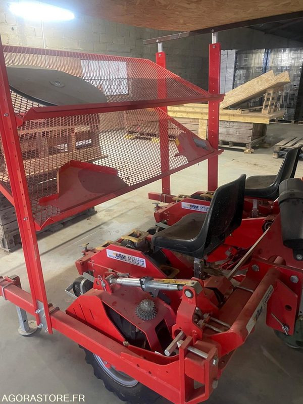 PLANTEUSE CHECCI&MAGLI - 2021 - TRES BON ETAT - Agricultural machinery: picture 1 PLANTEUSE CHECCI&MAGLI - 2021 - TRES BON ETAT - Agricultural machinery: picture 1