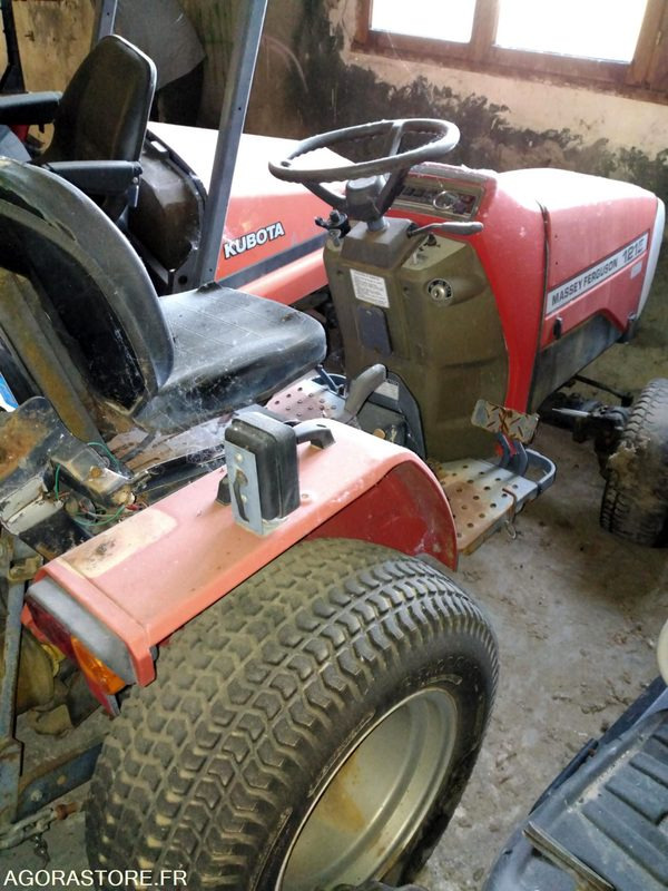 TRACTEUR MASSEY FERGUSON POUR PIECES - Agricultural machinery: picture 4 TRACTEUR MASSEY FERGUSON POUR PIECES - Agricultural machinery: picture 4
