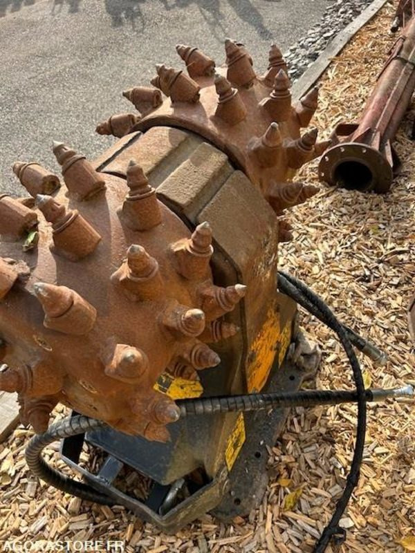 FRAISE HYDRAULIQUE DE DEMONSTRATION MB CRUSHER POUR PELLE 18-25 TONNES 2019 - Attachment for Construction machinery: picture 4 FRAISE HYDRAULIQUE DE DEMONSTRATION MB CRUSHER POUR PELLE 18-25 TONNES 2019 - Attachment for Construction machinery: picture 4