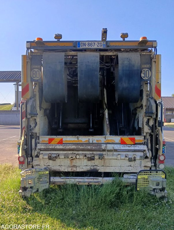 BENNE A ORDURES MENAGERES DAF - Garbage truck: picture 3 BENNE A ORDURES MENAGERES DAF - Garbage truck: picture 3