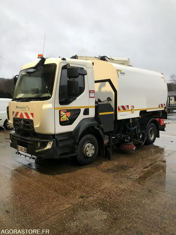 Balayeuse Renault - 2018 - 62423km - Road sweeper: picture 2 Balayeuse Renault - 2018 - 62423km - Road sweeper: picture 2