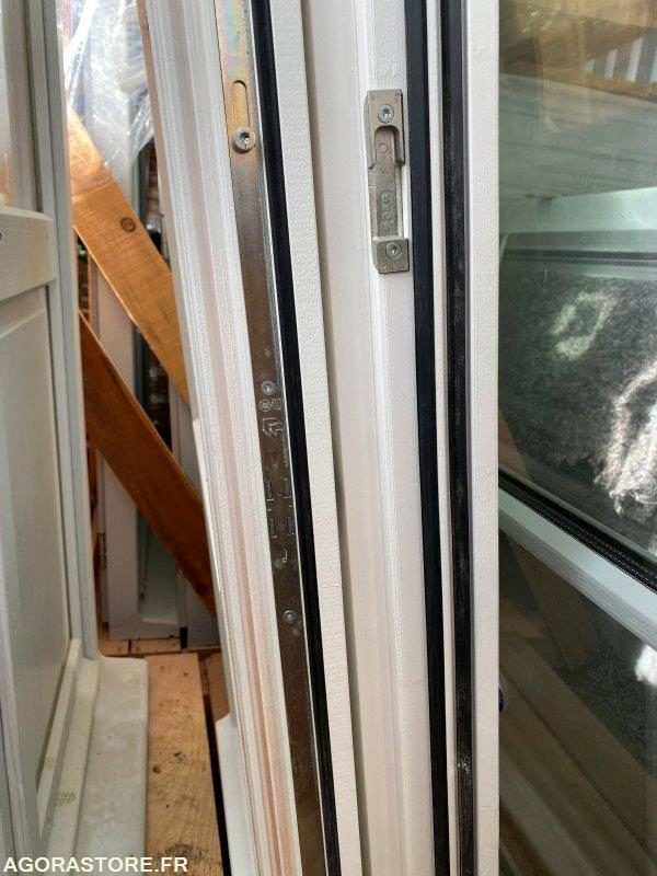 Bloc-fenetre bois double vitrage DE LA ROSA - Tool/ Equipment: picture 5 Bloc-fenetre bois double vitrage DE LA ROSA - Tool/ Equipment: picture 5