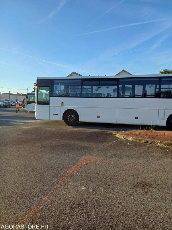 CAR - MERCEDES INTOURO - 13665(4090) - MEC 2009 478466KM AC-410-DG - Bus: picture 5 CAR - MERCEDES INTOURO - 13665(4090) - MEC 2009 478466KM AC-410-DG - Bus: picture 5