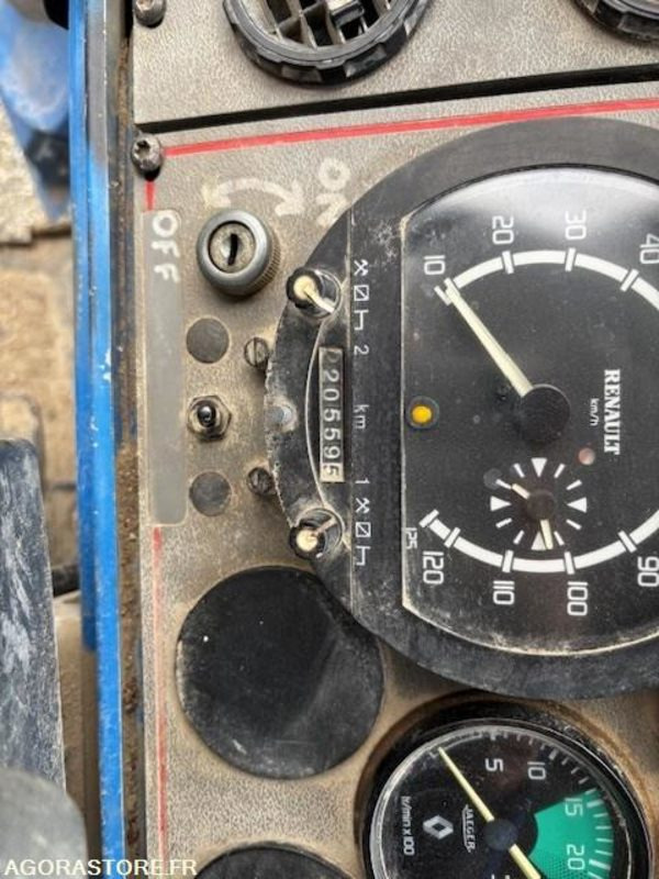 Tipper CAMION BENNE (TRI-BENNE) RENAULT S120 MIDLINER 1991 221000 KM: picture 14 Tipper CAMION BENNE (TRI-BENNE) RENAULT S120 MIDLINER 1991 221000 KM: picture 14