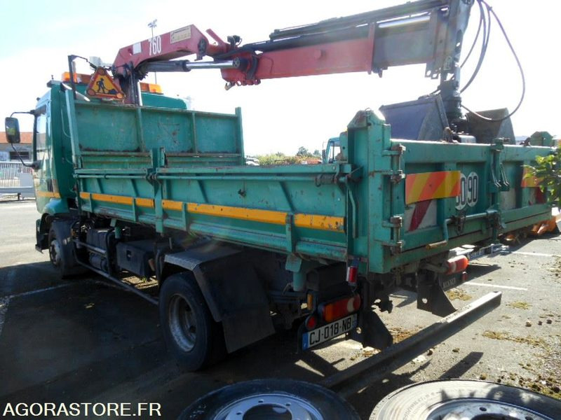 CAMION PTAC < 19 T RENAULT M180 (CA219) - Crane truck: picture 3 CAMION PTAC < 19 T RENAULT M180 (CA219) - Crane truck: picture 3