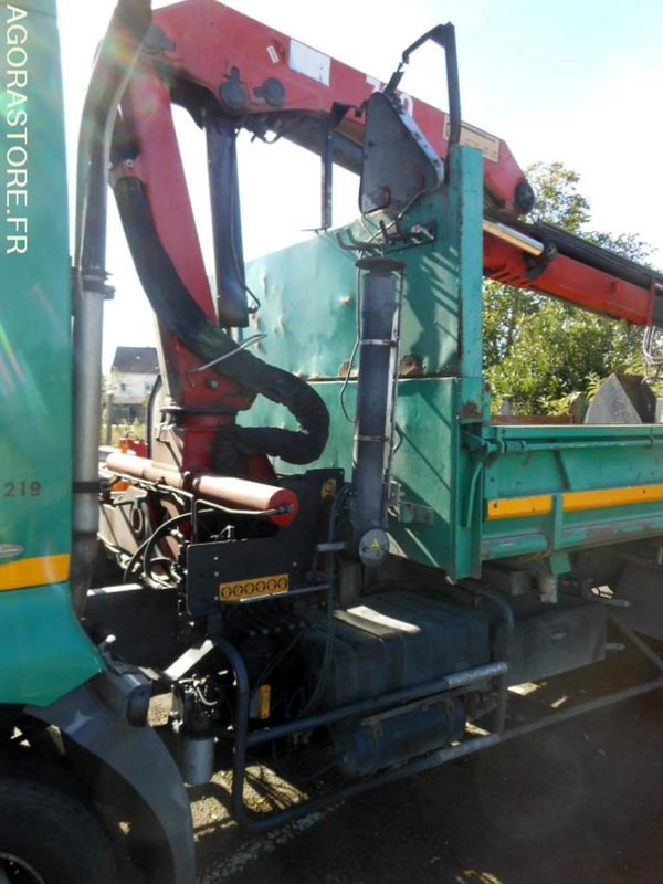 CAMION PTAC < 19 T RENAULT M180 (CA219) - Crane truck: picture 2 CAMION PTAC < 19 T RENAULT M180 (CA219) - Crane truck: picture 2