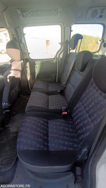 CITROËN BERLINGO - Panel van: picture 3 CITROËN BERLINGO - Panel van: picture 3