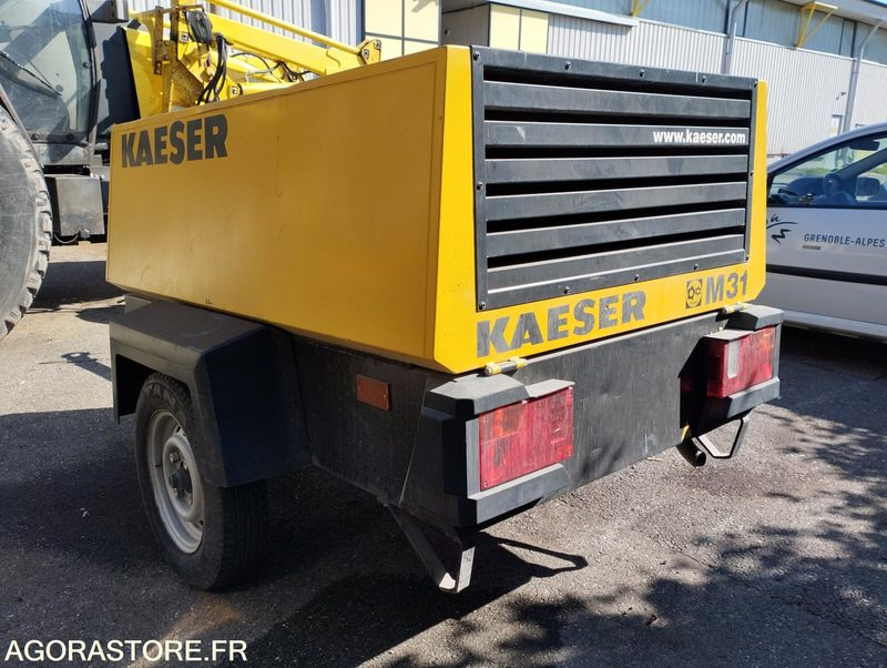 COMPRESSEUR DE CHANTIER KAESER M31 de 2002 8109VE99 - Air compressor: picture 4 COMPRESSEUR DE CHANTIER KAESER M31 de 2002 8109VE99 - Air compressor: picture 4