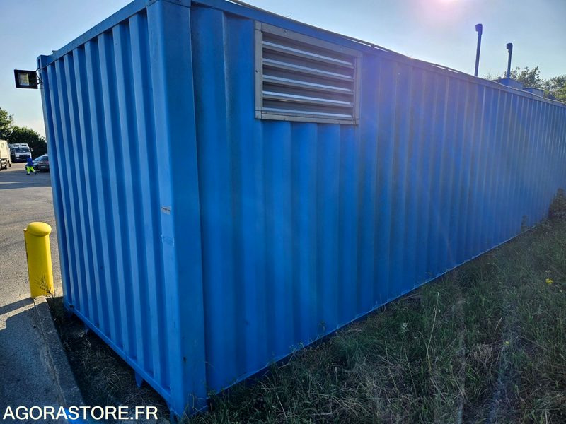 CONTAINER AVEC CUVE DE 40 000L & SYSTEME DE DISTRIBUTION CARBURANT - 2016/2017 - Tool/ Equipment: picture 3 CONTAINER AVEC CUVE DE 40 000L & SYSTEME DE DISTRIBUTION CARBURANT - 2016/2017 - Tool/ Equipment: picture 3