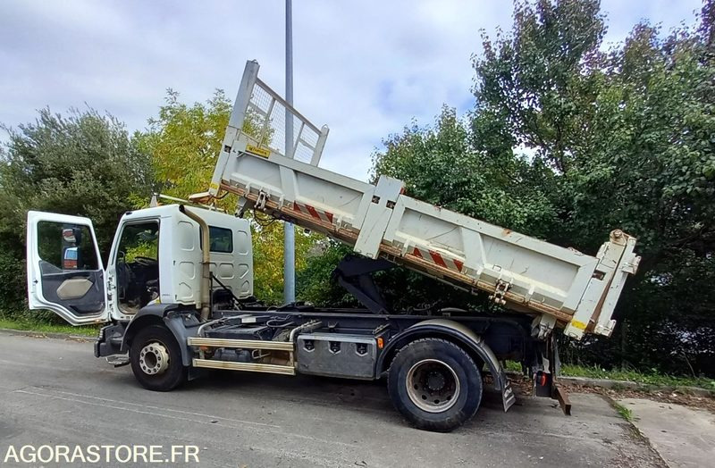 Camion Benne Renault 7361TJ53 - Tipper: picture 1 Camion Benne Renault 7361TJ53 - Tipper: picture 1
