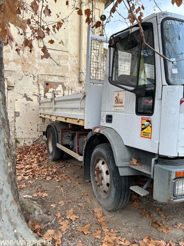 Camion IVECO - Dropside/ Flatbed truck: picture 3 Camion IVECO - Dropside/ Flatbed truck: picture 3