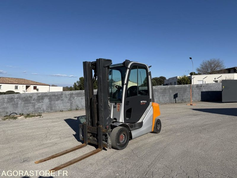 Chariot élévateur STILL 2T5 - LPG forklift: picture 1 Chariot élévateur STILL 2T5 - LPG forklift: picture 1