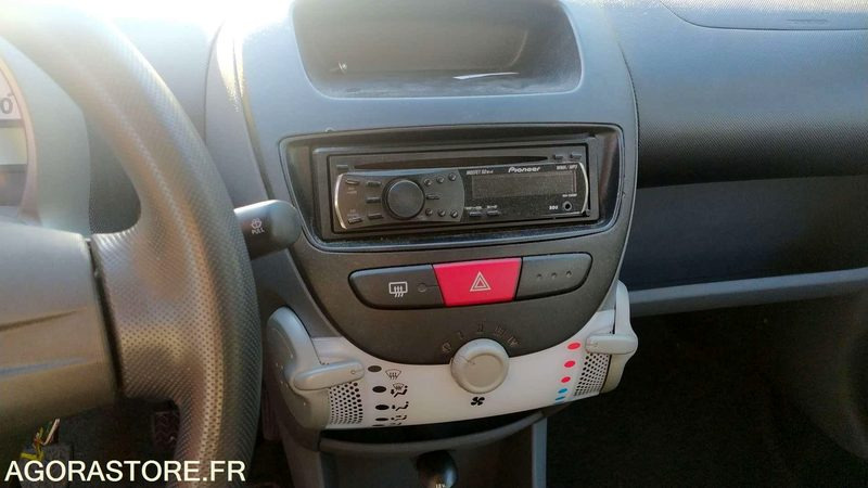 Citroen C1 - 2010 - 159251kms - Car: picture 4 Citroen C1 - 2010 - 159251kms - Car: picture 4