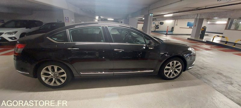 Citroën C5 2.0 Bleuhdi - 2016 - 191232kms - Car: picture 5 Citroën C5 2.0 Bleuhdi - 2016 - 191232kms - Car: picture 5